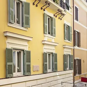 Garibaldi Piazza Di Spagna Gasthof