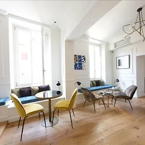 Parisii Luxury Relais ** רומא